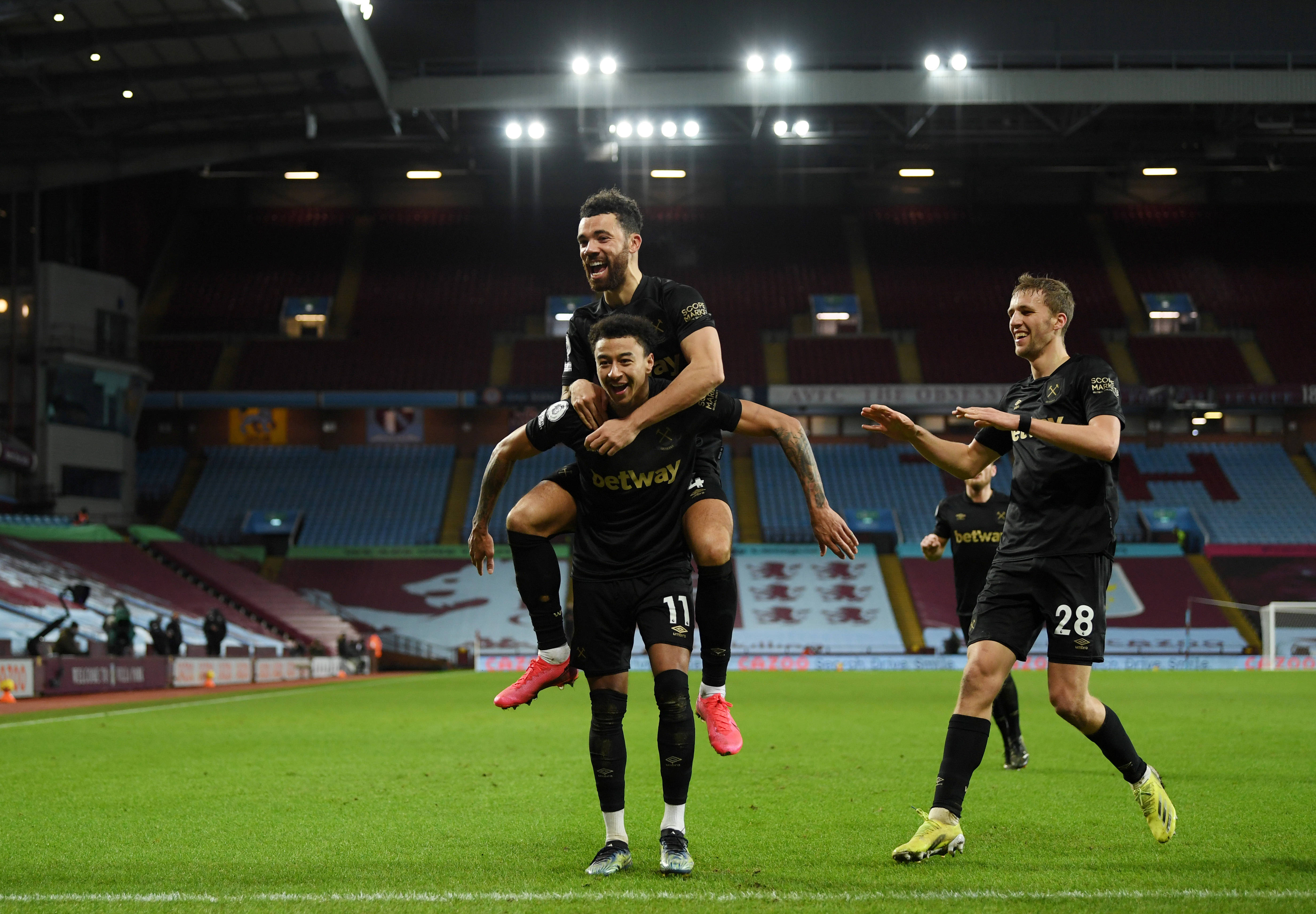 国安晋级足协杯决赛之路：点球淘汰英博西海岸，7球狂胜玉昆（点球淘汰英博西海岸、7球大胜玉昆，国安强势挺进足协杯决赛）