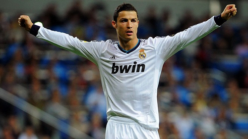 欧联第三轮：斯图加特还有主帅压箱底，诺丁汉森林新帅懂踢欧战？（欧联第3轮：斯图加特主帅尚有后招，诺丁汉森林新帅欧战能力几何？）