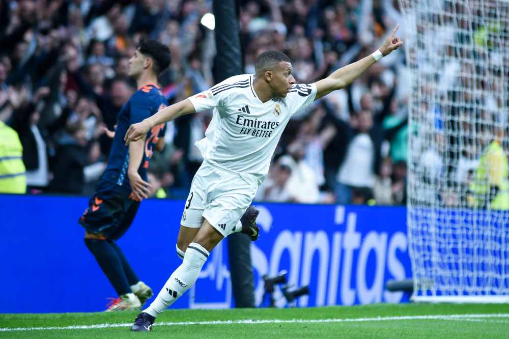 能否避免？巴萨上一次西甲主场对马竞遭遇连败是在2006年（巴萨能否守住主场？西甲对马竞上次连败已追溯至2006年）