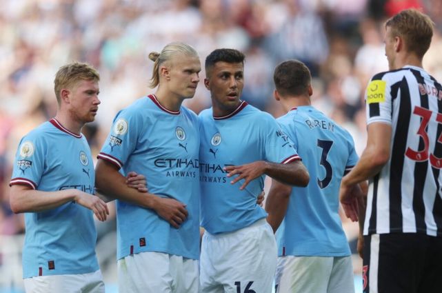 本赛季对阵意甲9强，仅垫底的佛罗伦萨输球场次比国米更多