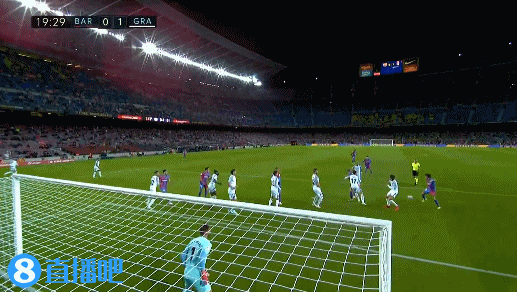 伊布：梅西三儿子天赋超人，期待有一天他能加入巴萨青训（伊布盛赞梅西三子天赋异禀 盼其将来加盟巴萨青训营）