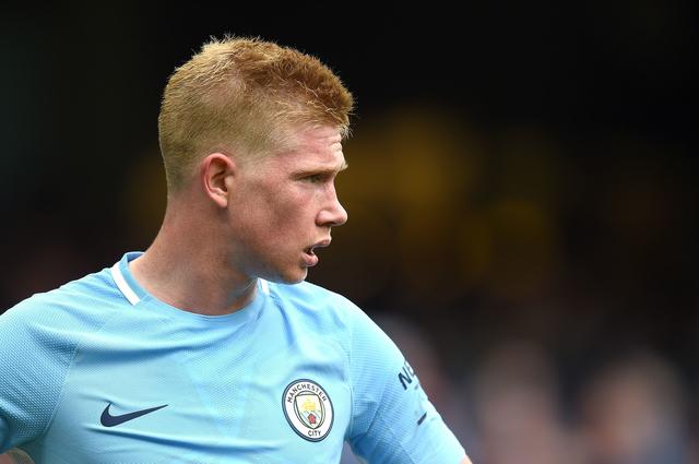 封烟呢？荷甲阿贾克斯vs格罗宁根因为烟雾太大被终止