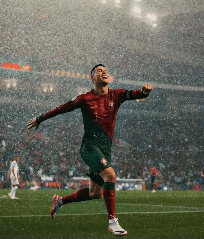 狼队防线改善主场迎战曼联，英超对决比分或1-1、2-2