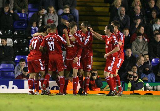 3场不败！布基纳法索对阵赤道几内亚1胜2平，且均未失球（布基纳法索对赤道几内亚三战不败：1胜2平，场场零封）