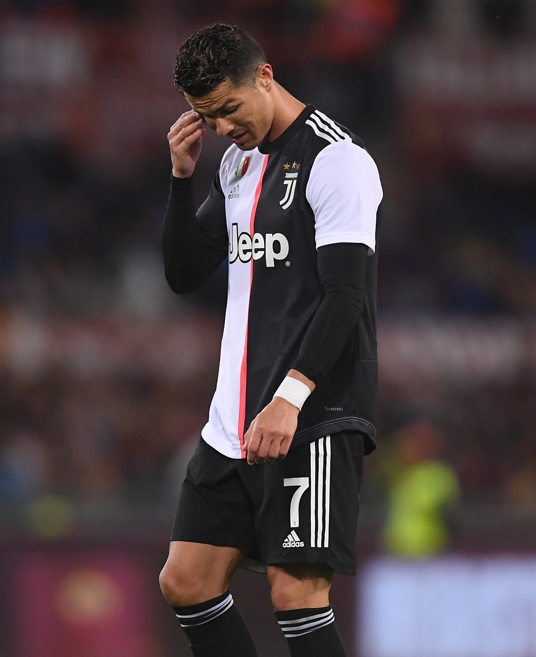 泪洒赛场！阿尔巴完美告别 迈阿密国际首夺MLS杯