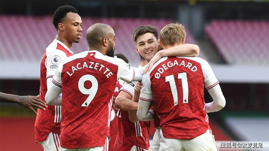 西媒：迈阿密国际拒绝莱万，认为已有苏亚雷斯没必要再引进他（西媒：迈阿密国际拒签莱万，称已有苏亚雷斯无需再引进）